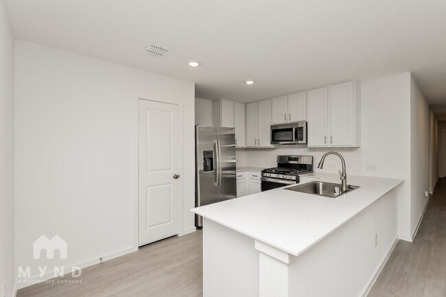 Photo - 2748 Mistwood Dr