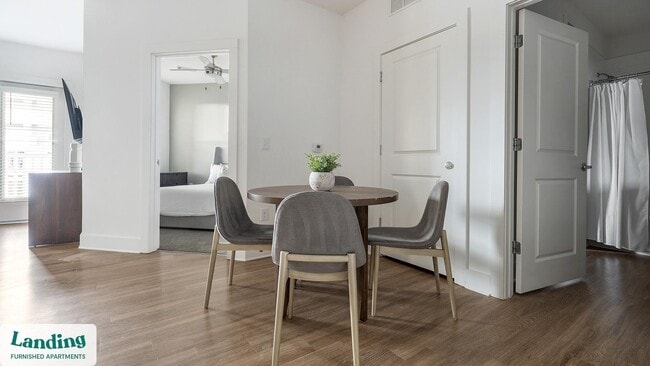 Photo - 5209 Craftsman Dr Unit 400-203.1407927