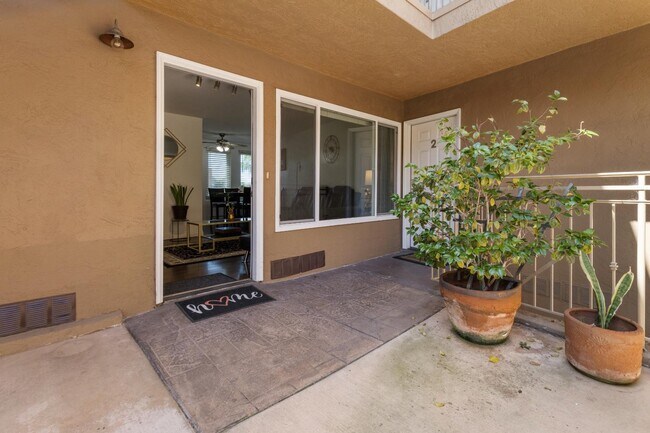 Photo - 5510 Adelaide Ave