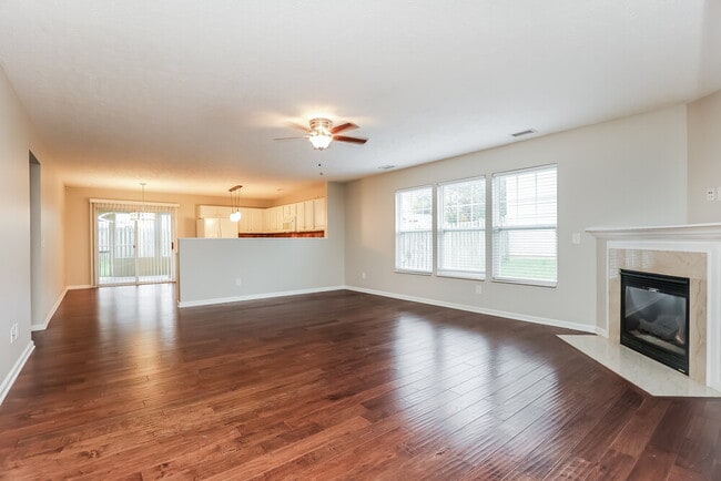 Photo - 202 Callaway Farms Dr