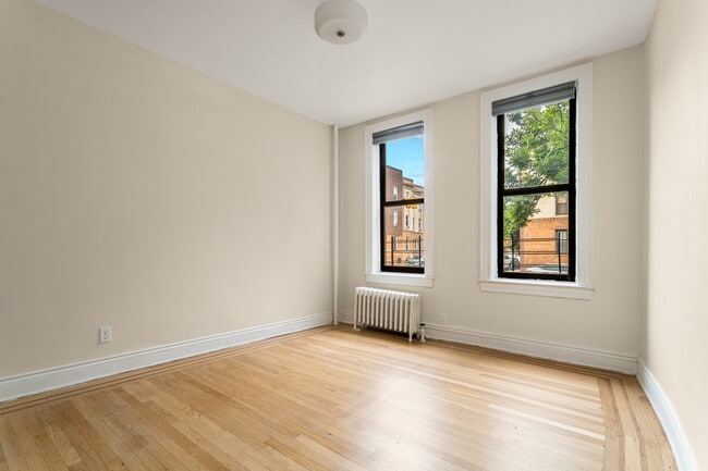 Building Photo - 52-25 Skillman Ave Rental