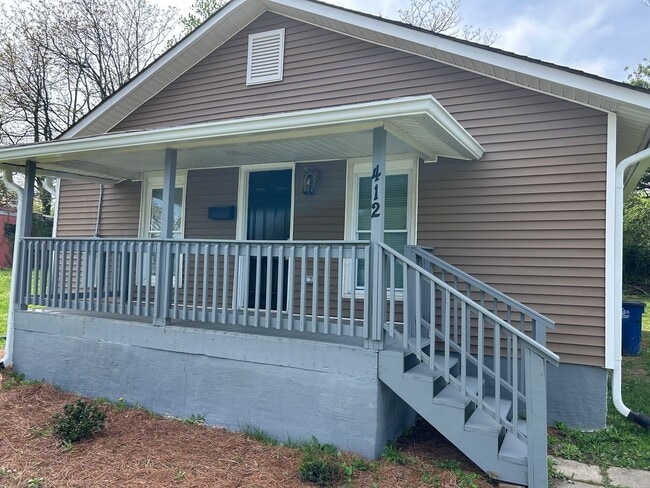 Building Photo - 412 W Twenty-Seventh St