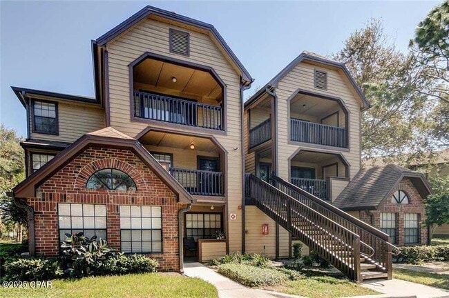 Building Photo - 300 Lakepointe Dr Unit 202