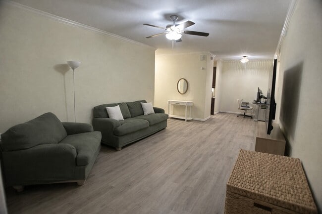 Photo - 10049 Westpark Dr Unit 111