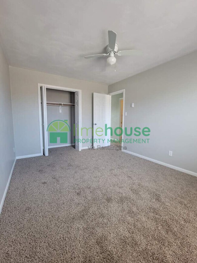 4314 Dunning Rd Unit 3