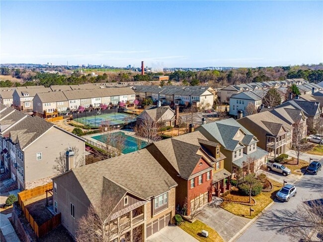 Photo - 2048 Village Crest Dr NW