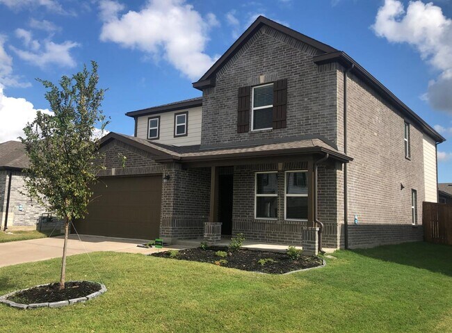 Photo - 749 Windsor Dr