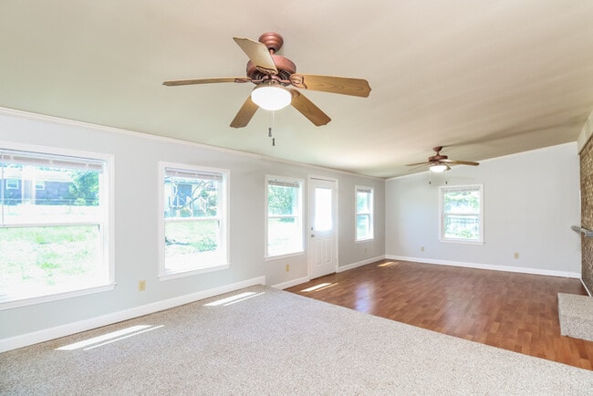 Photo - 1759 Haviland Cir