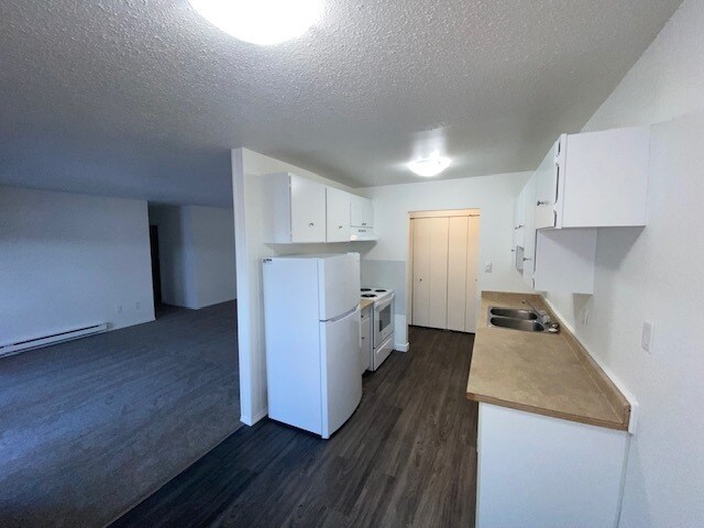 Photo - Pacific Manor Unit 25