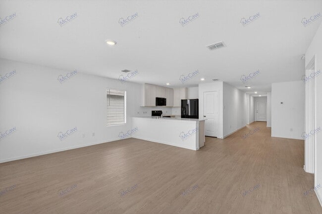 Photo - 639 Montclair Ave