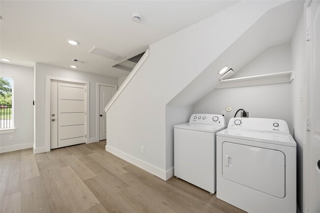 Photo - 7611 Lawn St Unit D