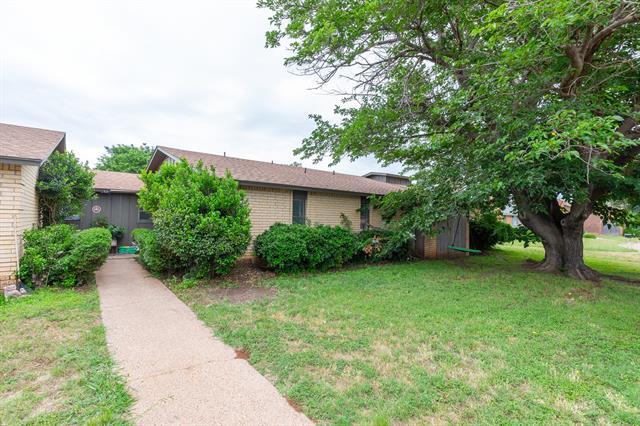Photo - 4925 Greenslope Dr