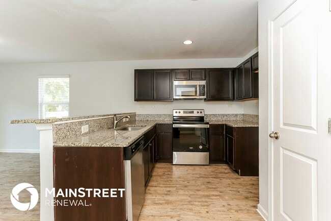 Photo - 522 Eiseman Wy