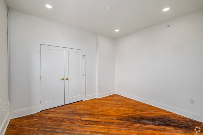 2BR, 2BA - 757SF - Second Bedroom