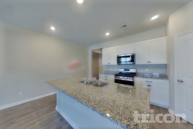 2028 Tate Farm Ln