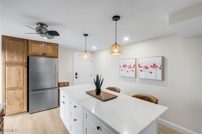 Photo - 2445 W Gulf Dr Unidad 47B