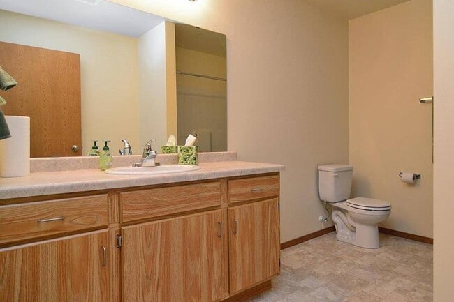 STONEY CREEK ESTATES