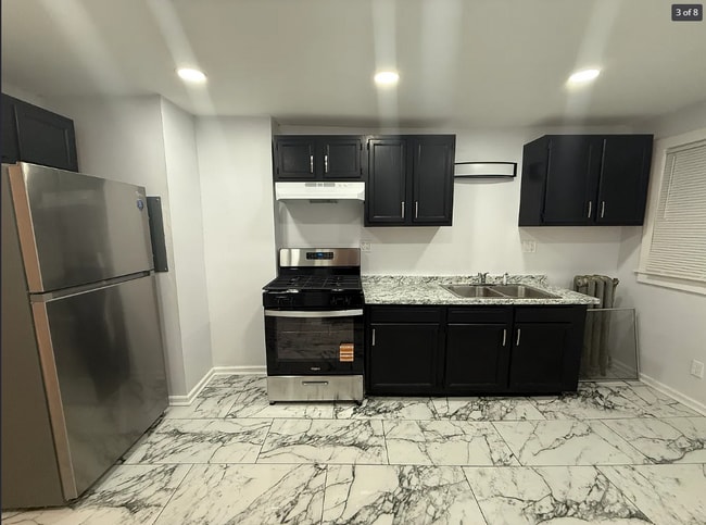 Photo - 11 Mather St