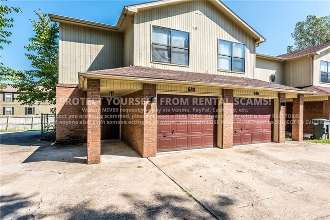 Photo - 686 W Martha Dr