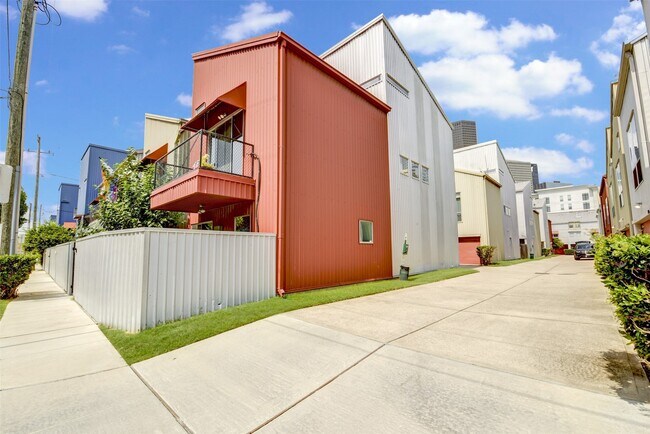 Photo - 1211 Arthur St