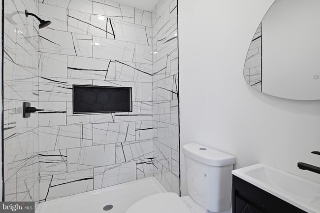 349 N 62nd St Unit 3