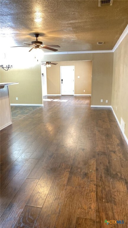 Photo - 1802 Sycamore Dr