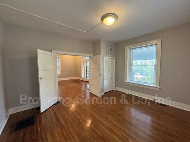 Photo - 1503 Bernard Ave House