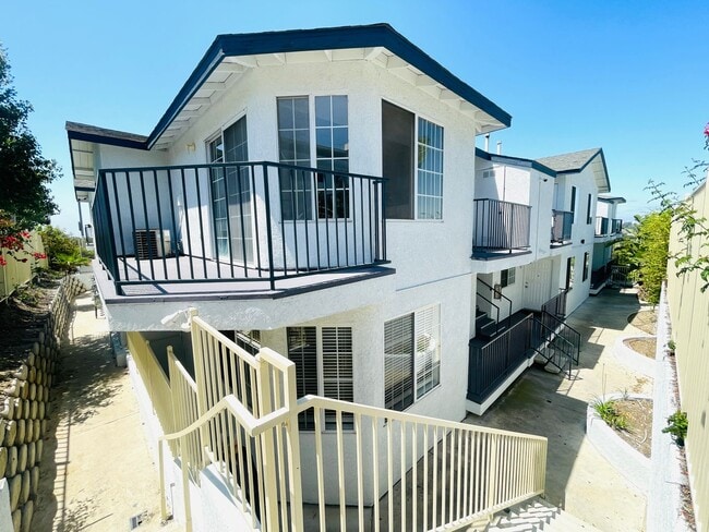 Photo - July Month's Rent $1000 Discount-Beautifully Upgraded 2 Bedroom Apartment For Rent! Unit 4210-101
