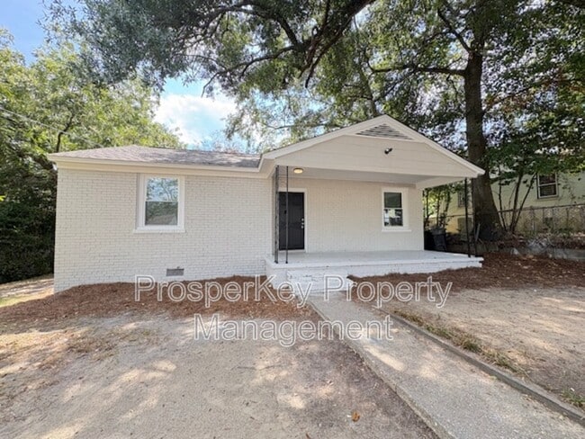 Photo - 3640 Walton St