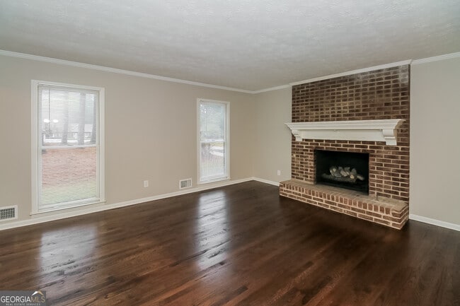 Photo - 3103 Skyland Dr