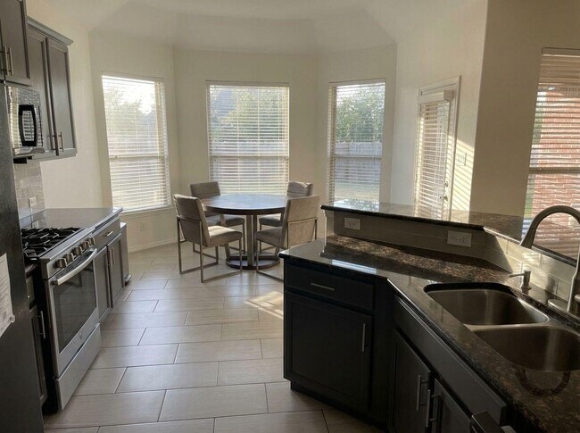 Photo - 129 Autumn Forest Ln