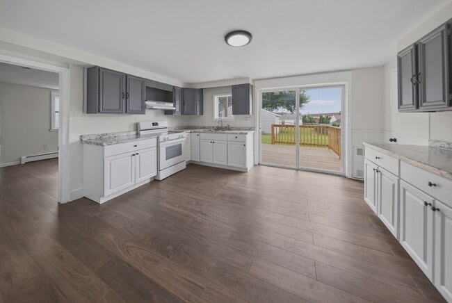 26 Vernon St Unit 1