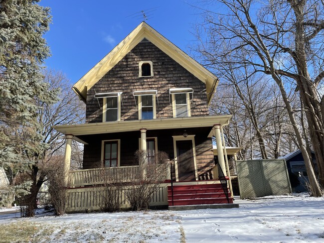 Photo - 33 Hill Ave House