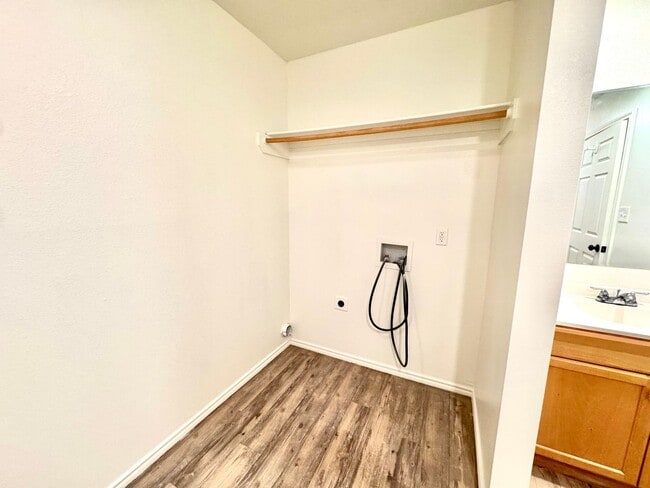 Photo - Leasing Special** MOVE IN READY! *$0 Deposit for Qualifying Applicants*