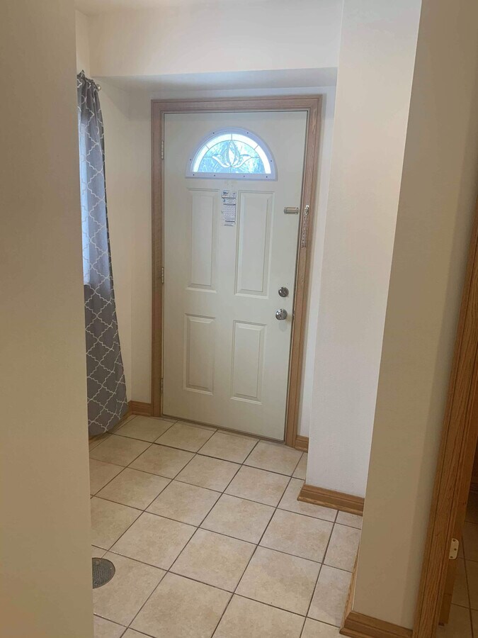 Photo - 307 N Main St