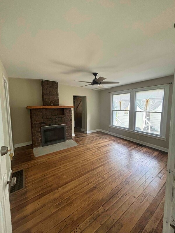 Photo - 16 N Walworth Ave