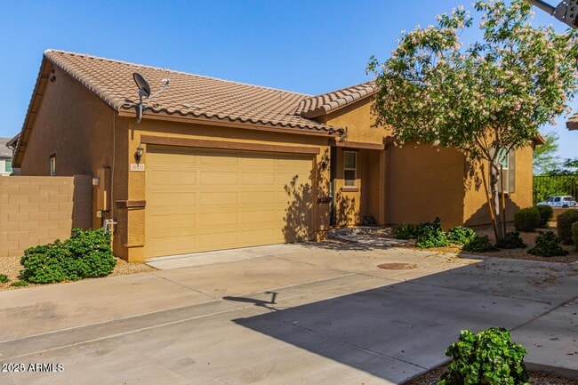 Photo - 16611 W Sierra St Casa