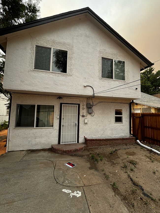 Photo - 1428 E Orman Ave Unidad Orman Ave E 1428 1/2