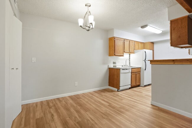 Photo - Great Two Bedroom Home with Fireplace Unit 106