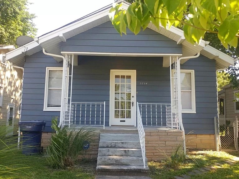 Photo - 6634 Fyler Ave