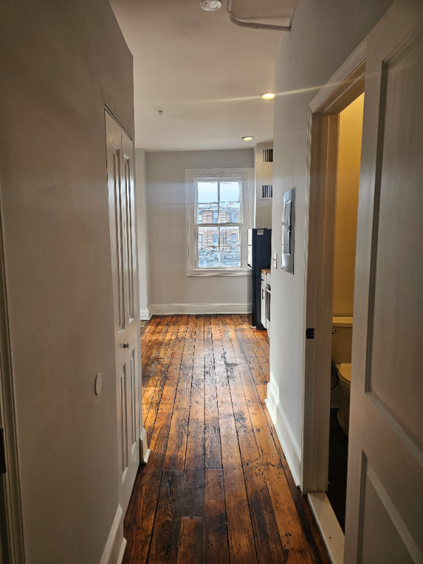 Photo - 2116 N Charles St Apartamento Unidad 2B
