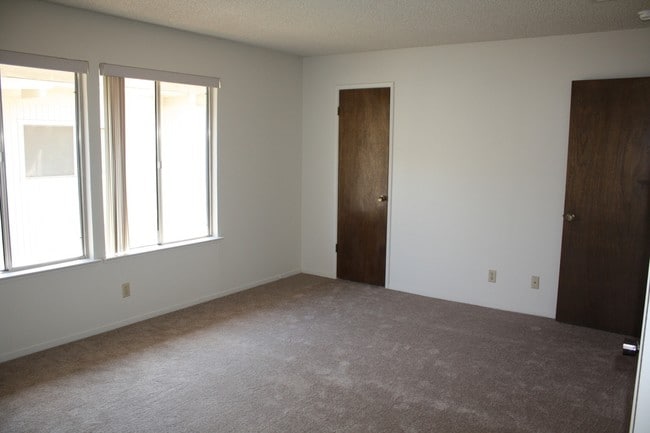 Photo - Brookdale North