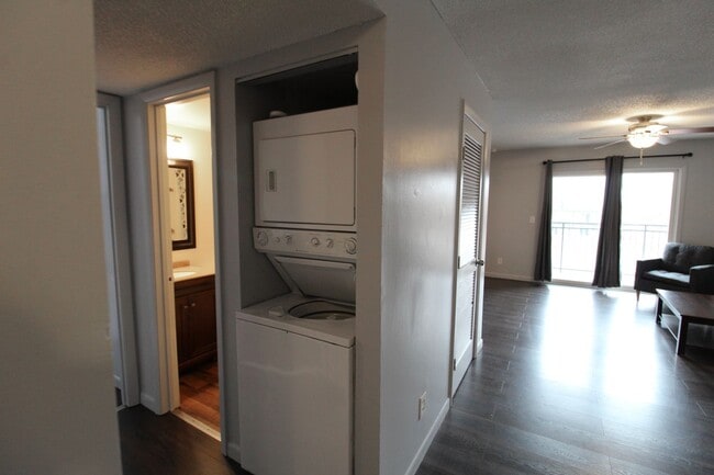 Photo - 1346 Hunters Rd