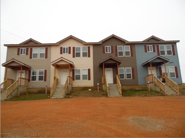 Watford City Townhomes - Watford City Townhomes