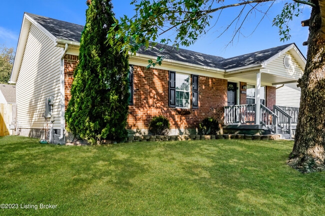 Photo - 8906 Greenmoore Dr