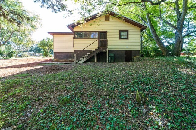 Photo - Plenty of Space Inside & Out – 4BR/2BA in ...