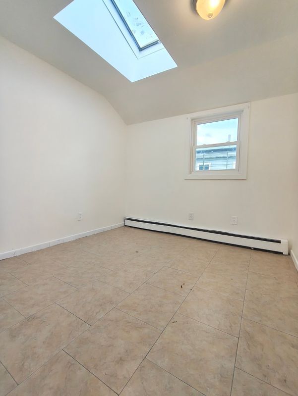 128-19 146th St Unit 2nd Flr