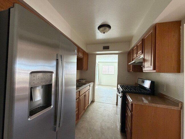 Photo - 507 S Lea Ave