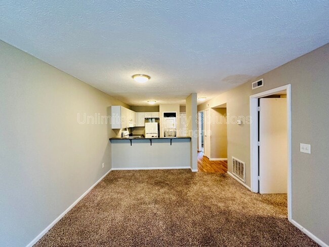 Photo - 215 Sunn Aire Ct Unit A