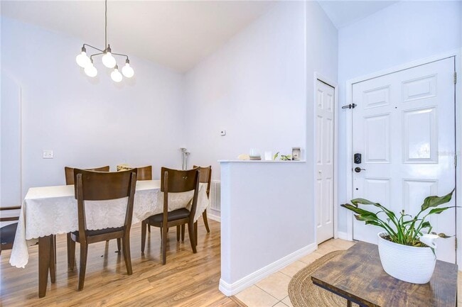 Photo - 30847 Bridgegate Dr
